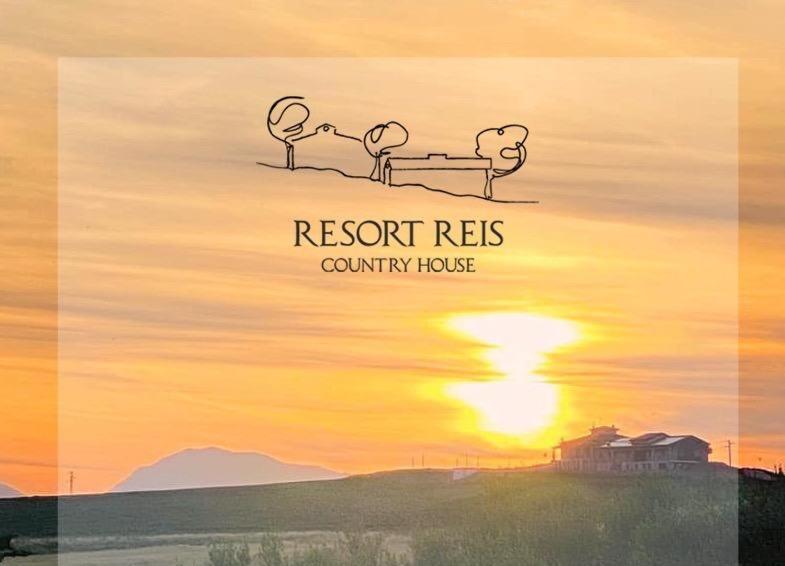 Reis Hotel *